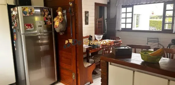 Casa com 4 Quartos à venda, 420m² no Loteamento Chacaras Embu-Guacu, Embu-Guaçu
