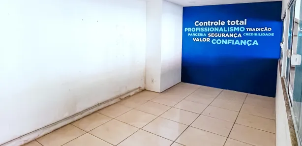 Loja / Salão / Ponto Comercial à venda, 229m² no Bingen, Petrópolis