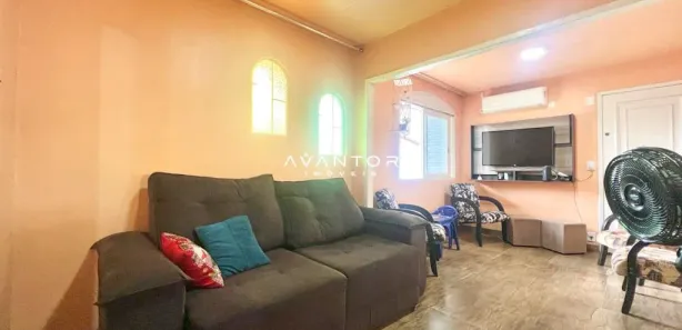 Casa com 3 Quartos à venda, 75m² no Tancredo Neves, Santa Maria