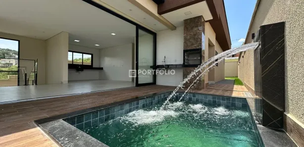 Casa com 3 Quartos à venda, 223m² no Jardins Nápoles, Senador Canedo