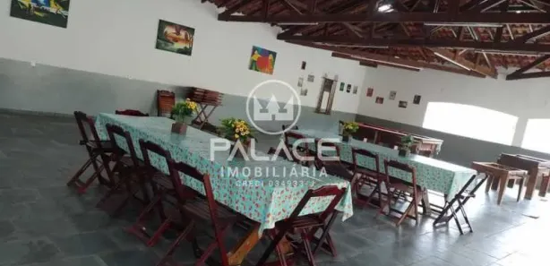 Fazenda / Sítio / Chácara com 10 Quartos para venda ou aluguel, 1300m² no Vila Zalla, Laranjal Paulista