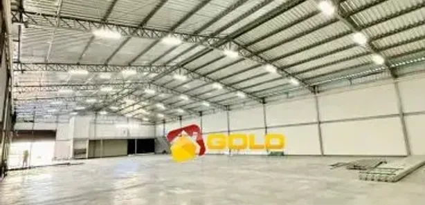 Galpão / Depósito / Armazém à venda, 1100m² no Laranjeiras, Uberlândia