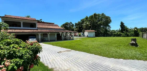 Fazenda / Sítio / Chácara com 6 Quartos à venda, 450m² no Vale das Pedrinhas, Guapimirim