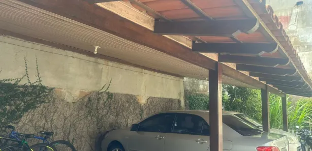 Casa com 7 Quartos à venda, 1800m² no Estância Monazítica, Serra