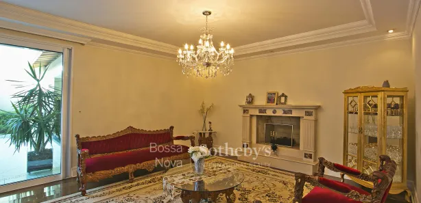 Casa com 5 Quartos para venda ou aluguel, 580m² no Alto de Pinheiros, São Paulo