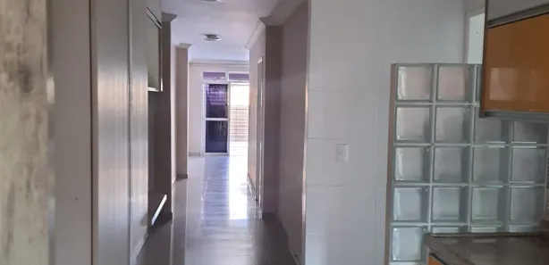 Casa com 3 Quartos para alugar, 190m² no Imbiribeira, Recife
