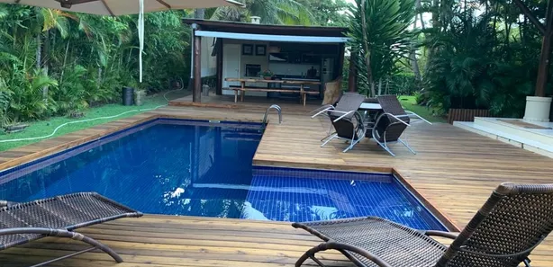 Casa de Condomínio com 4 Quartos à venda, 600m² no Busca Vida (Abrantes), Camaçari