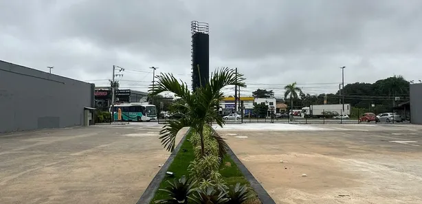 Loja / Salão / Ponto Comercial para alugar, 1250m² no Jardim América, Itaguaí