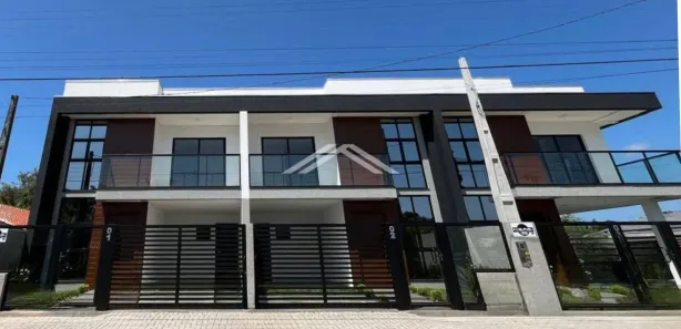 Sobrado com 4 Quartos à venda, 152m² no Rainha, Itapoá