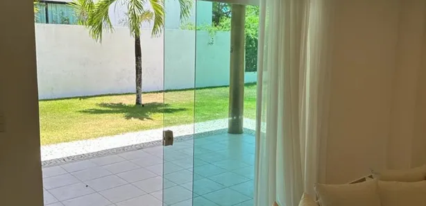Casa com 4 Quartos para alugar, 600m² no Busca Vida (Abrantes), Camaçari