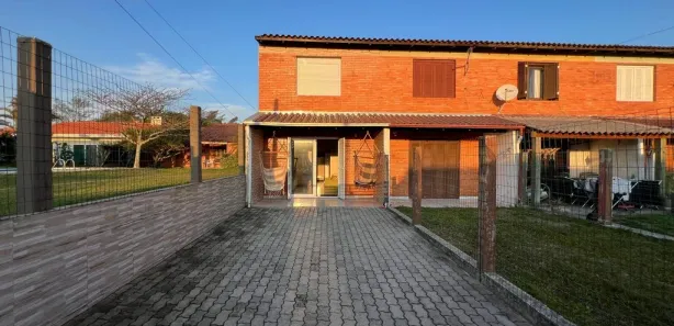 Sobrado com 3 Quartos à venda, 111m² no Imbé, Imbé