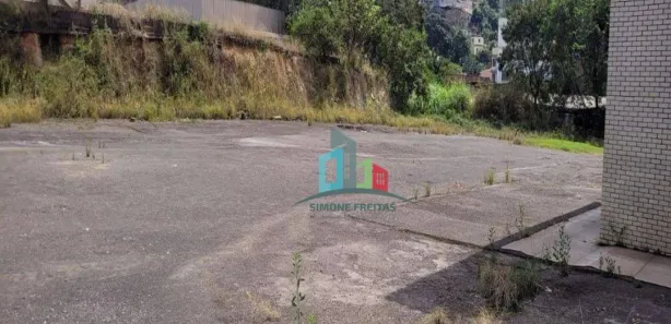 Galpão / Depósito / Armazém para venda ou aluguel, 874m² no Retiro, Volta Redonda