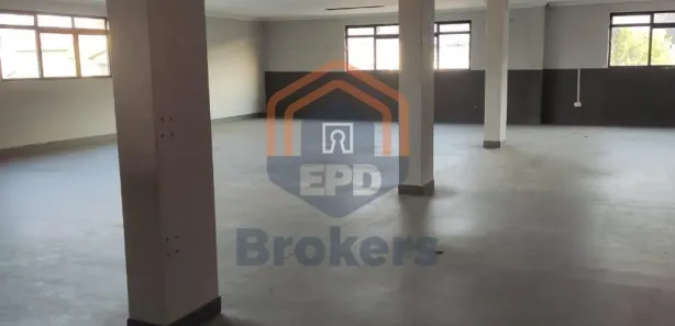 Loja / Salão / Ponto Comercial com 1 Quarto para alugar, 330m² no Vila São José, Várzea Paulista