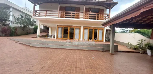Sobrado com 3 Quartos à venda, 350m² no Loteamento Chacaras Embu-Guacu, Embu-Guaçu