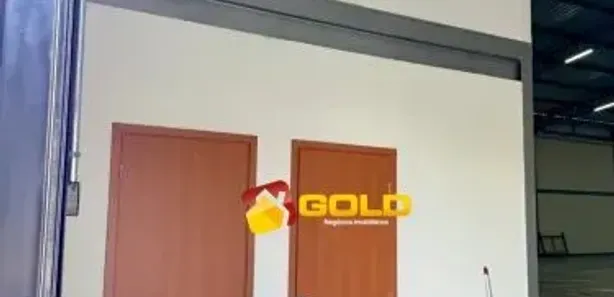 Galpão / Depósito / Armazém à venda, 1100m² no Laranjeiras, Uberlândia