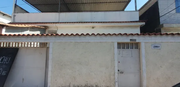 Casa com 3 Quartos para alugar, 163m² no Kennedy, Nova Iguaçu
