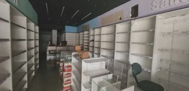 Loja / Salão / Ponto Comercial para alugar, 98m² no Centro, Nilópolis