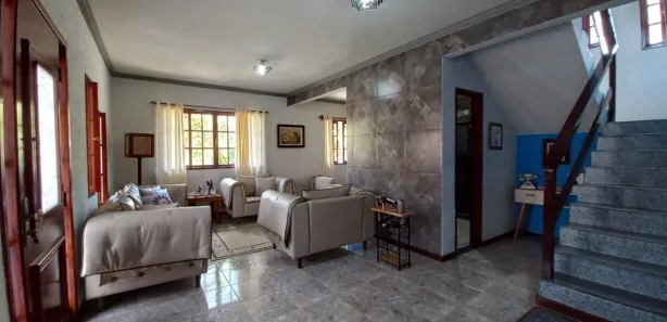 Casa de Condomínio com 4 Quartos à venda, 300m² no Caneca Fina, Guapimirim