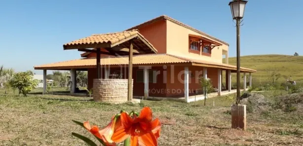 Fazenda / Sítio / Chácara com 2 Quartos à venda, 312m² no Chácara Marambaia, Caçapava