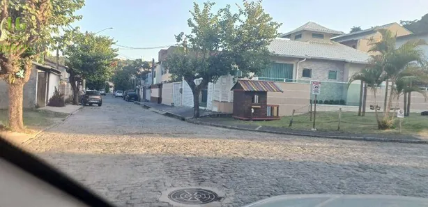 Terreno / Lote / Condomínio à venda, 375m² no Tribobó, São Gonçalo