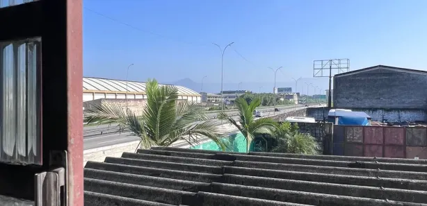 Galpão / Depósito / Armazém para alugar, 440m² no Cidade Naútica, São Vicente