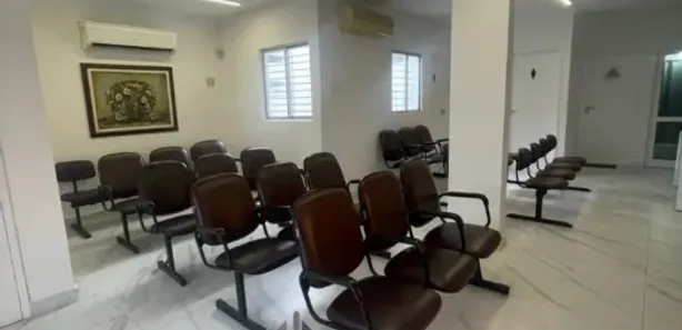 Loja / Salão / Ponto Comercial com 2 Quartos para alugar, 15m² no Jardim Atlântico, Olinda