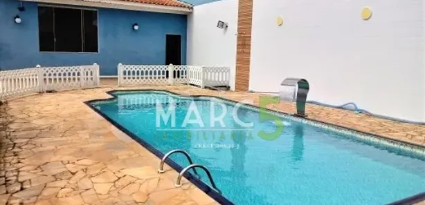 Fazenda / Sítio / Chácara com 2 Quartos à venda, 450m² no Jardim Arujá, Arujá