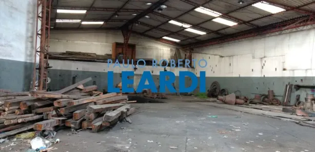 Galpão / Depósito / Armazém para alugar, 1400m² no Jardim Planalto, Arujá