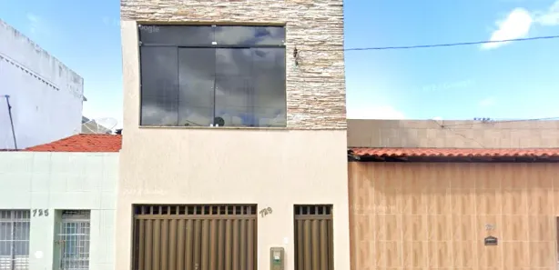 Casa com 4 Quartos para alugar, 112m² no São José, Aracaju