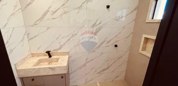 Sobrado com 2 Quartos à venda, 220m² no Residencial Arco Iris, Rio Verde
