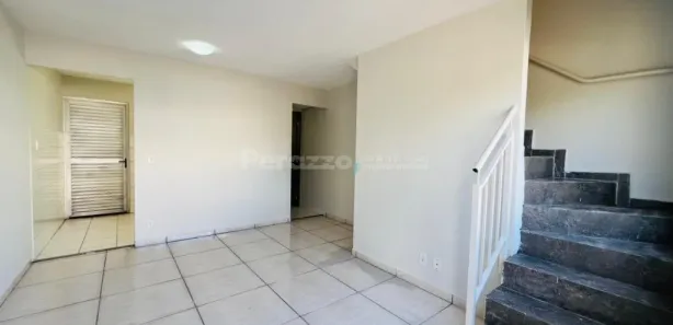 Casa de Condomínio com 2 Quartos para alugar, 58m² no Jardins Mangueiral, Brasília