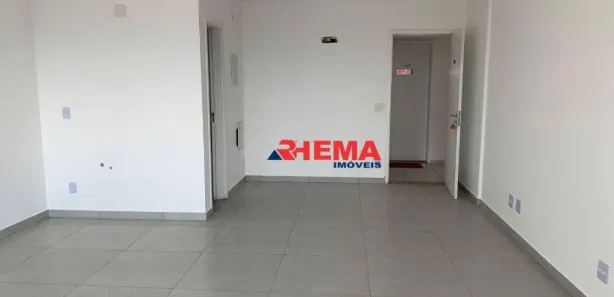Conjunto Comercial / Sala para alugar, 43m² no Vila Mathias, Santos