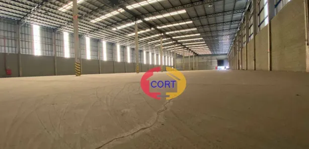 Galpão / Depósito / Armazém para alugar, 5400m² no Taboão, Mogi das Cruzes