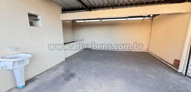 Kitnet para alugar, 30m² no Parque Duque, Duque de Caxias