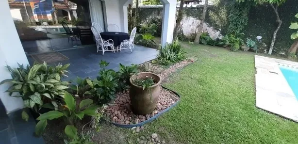Sobrado com 4 Quartos para alugar, 403m² no Balneário Praia do Pernambuco, Guarujá