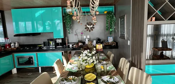 Casa de Condomínio com 4 Quartos para alugar, 240m² no , Bananeiras