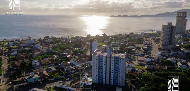 Apartamento com 2 Quartos à venda, 54m² no Centro, Penha