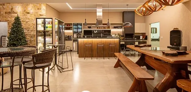 Casa com 7 Quartos à venda, 340m² no , Abadiânia