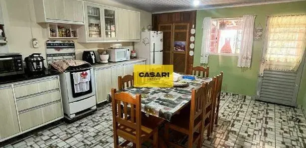 Fazenda / Sítio / Chácara com 3 Quartos à venda, 215m² no Parque das Árvores, Boituva