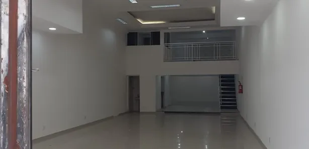 Galpão / Depósito / Armazém à venda, 801m² no Vila Santa Terezinha, Carapicuíba