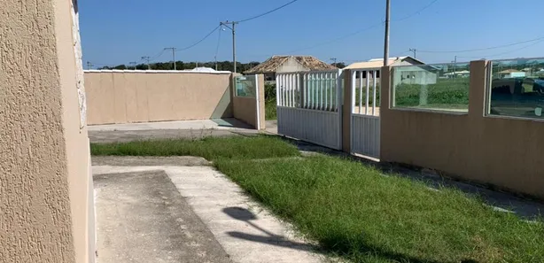 Casa de Condomínio com 3 Quartos para alugar, 360m² no Fazendinha, Araruama