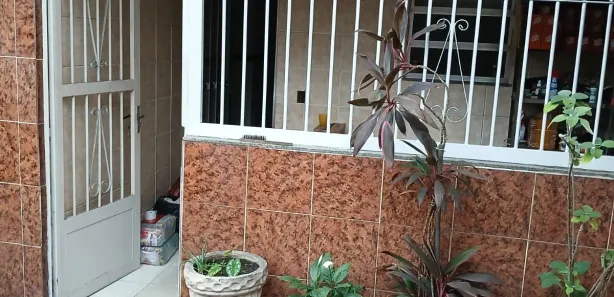 Casa com 2 Quartos à venda, 200m² no Vila Oito de Maio, Duque de Caxias