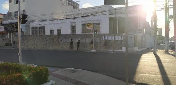 Prédio Inteiro à venda, 300m² no São José, Aracaju