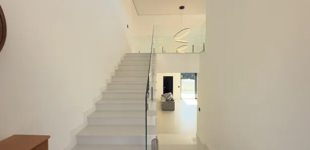 Casa de Condomínio com 3 Quartos para venda ou aluguel, 250m² no Vila Nova Louveira, Louveira