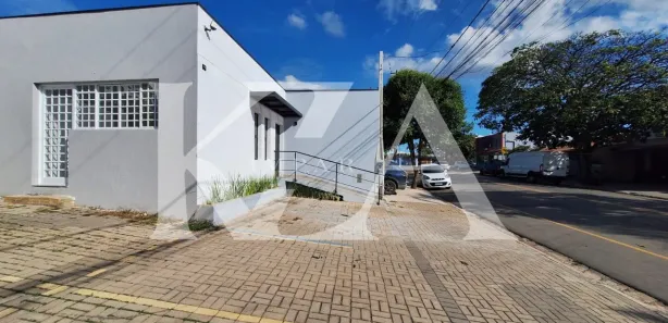 Conjunto Comercial / Sala para alugar, 170m² no Jardim São Vicente, Itupeva
