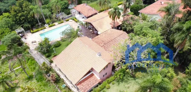 Fazenda / Sítio / Chácara com 7 Quartos à venda, 4500m² no , Mairinque