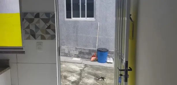 Kitnet com 1 Quarto para alugar, 45m² no Parque Senhor do Bonfim, Duque de Caxias