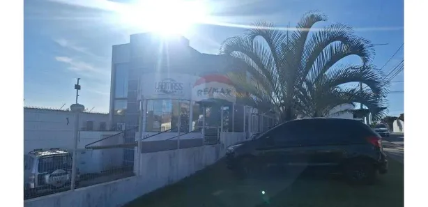 Prédio Inteiro com 10 Quartos para alugar, 277m² no Jardim Itapuã, Valinhos