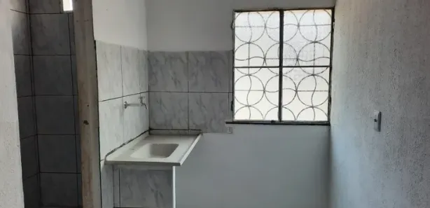Kitnet com 1 Quarto para alugar, 29m² no Armando Mendes, Manaus