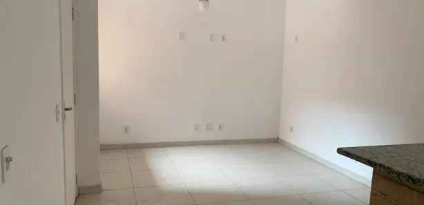 Kitnet à venda, 23m² no Ramos, Rio de Janeiro
